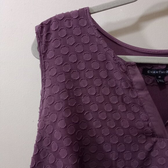 41 Hawthorn Split Neck Swiss Dot Sleeveless Top - Picture 4 of 8